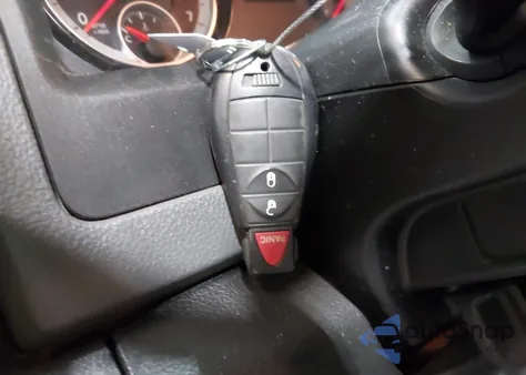 2017 Ram 1500 Tradesman 4X4 6'4 Box z USA, uszkodzony, nr VIN 1C6RR7FG8HS770142